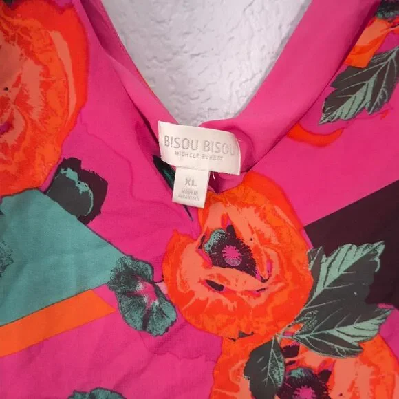 Bisou Bisou multicoloured floral blouse with a deep V-neck and bell sleeves - Picture 2 of 5